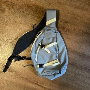 Patagonia Atom 8L Sling Bag